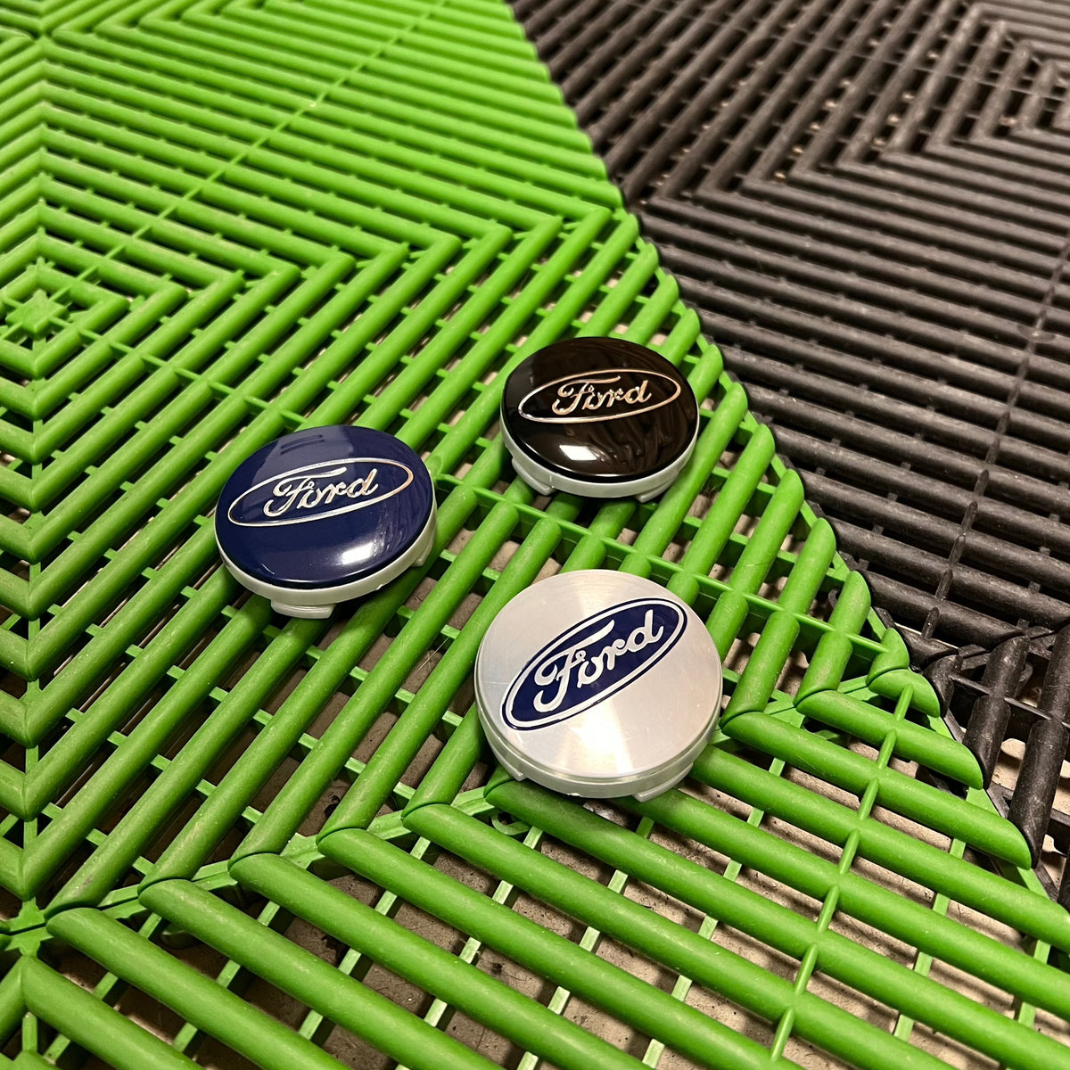 Ford Hub Cap Badge Covers — Emerald Struts