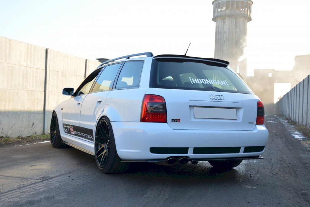 REAR SPLITTER AUDI RS4 B5 (WITH A VERTICAL BAR)