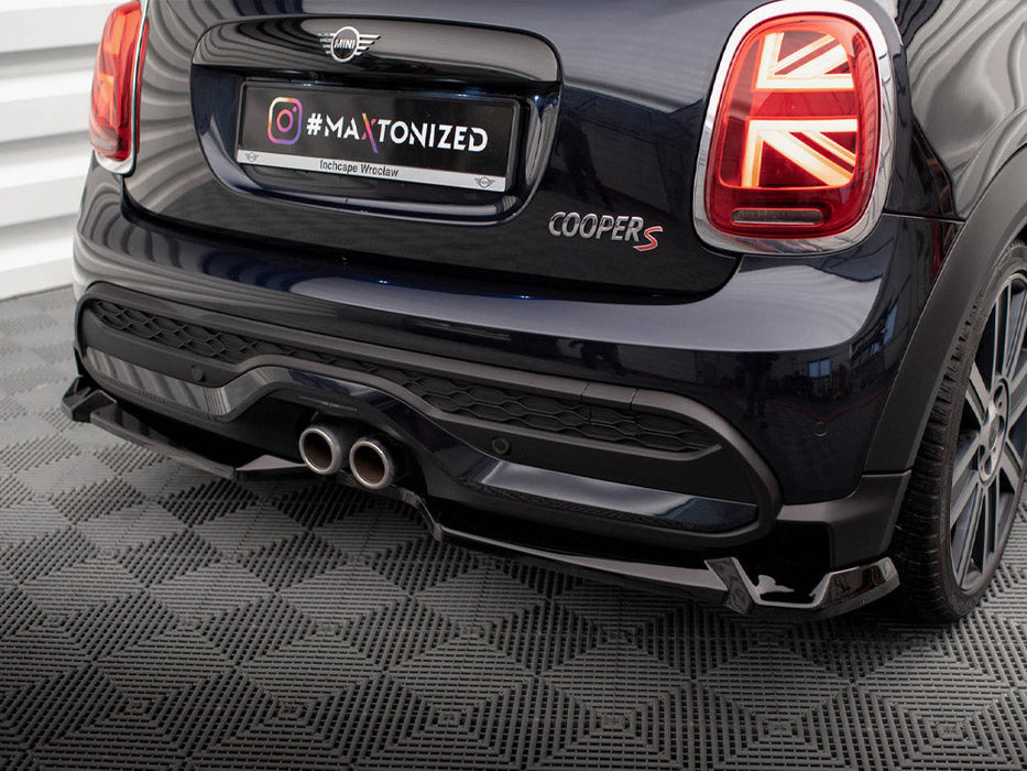 CENTRAL REAR SPLITTER MINI COOPER S F56 FACELIFT — Emerald Struts