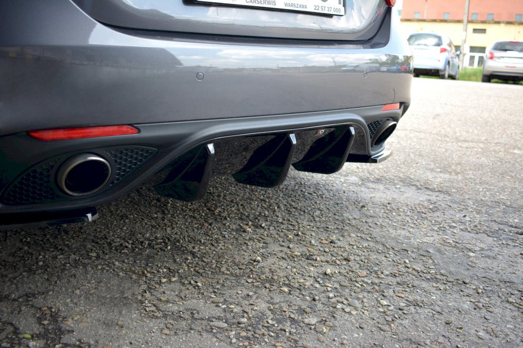 REAR DIFFUSER ALFA ROMEO GIULIA VELOCE (2015-2019)