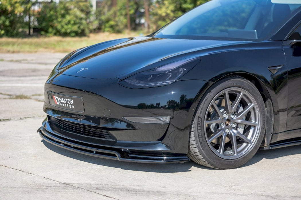 FRONT SPLITTER V.2 TESLA MODEL 3 (2017-)