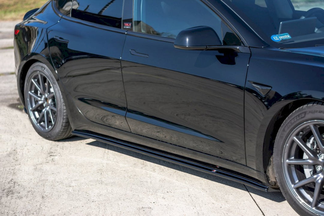 SIDE SKIRTS DIFFUSERS TESLA MODEL 3 (2017-)