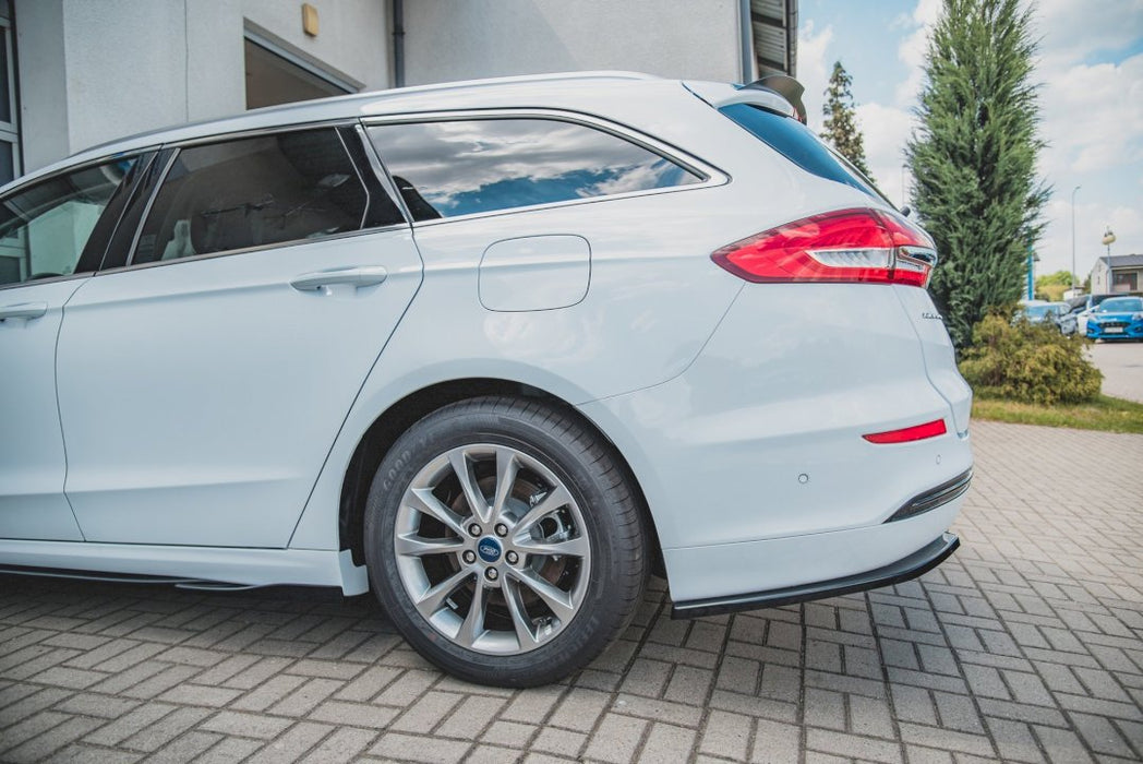 CENTRAL REAR SPLITTER FORD MONDEO ESTATE PLATINUM MK5 FACELIFT (2019-)