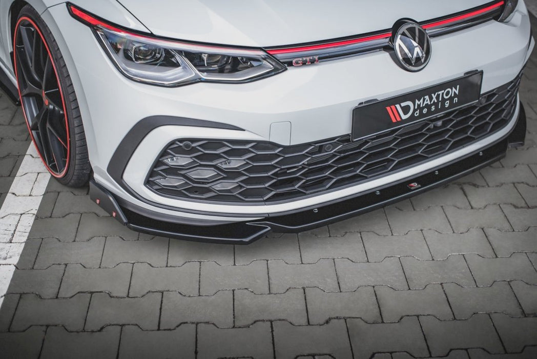 FRONT SPLITTER V.2 + FLAPS VW GOLF 8 GTI / R-LINE