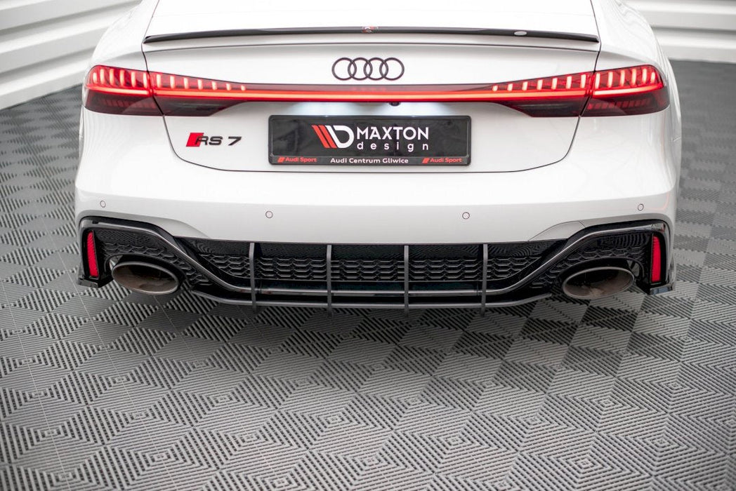 STREET PRO REAR DIFFUSER AUDI RS7 C8 / RS6 C8