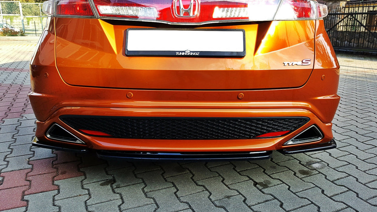 CENTRAL REAR SPLITTER HONDA CIVIC VIII TYPE S/R (WITHOUT VERTICAL BARS)