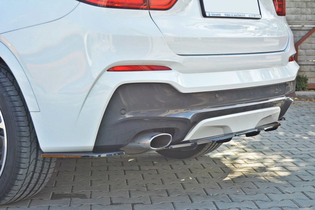 CENTRAL REAR SPLITTER BMW X4 M-PACK (WITH A VERTICAL BAR)