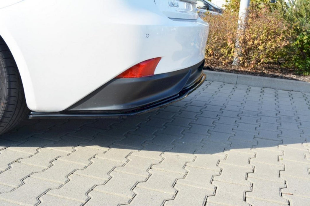 CENTRAL REAR SPLITTER LEXUS IS 300H MK3 (WITHOUT VERTICAL BARS) (2013- 2016)