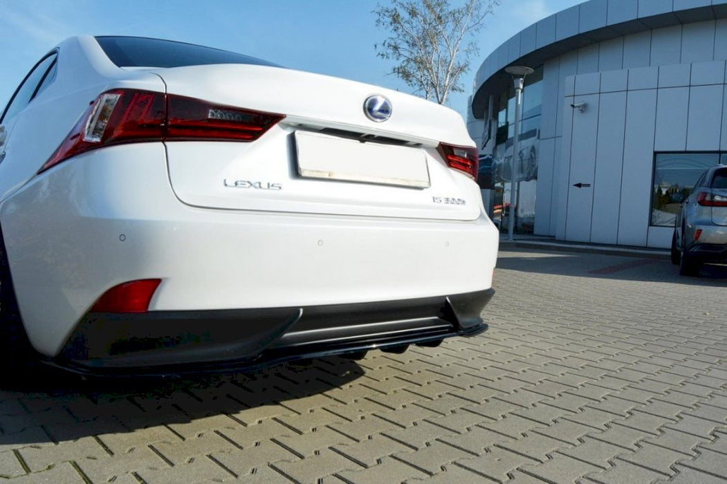 CENTRAL REAR SPLITTER LEXUS IS 300H MK3 (WITH VERTICAL BARS) (2013- 2016)