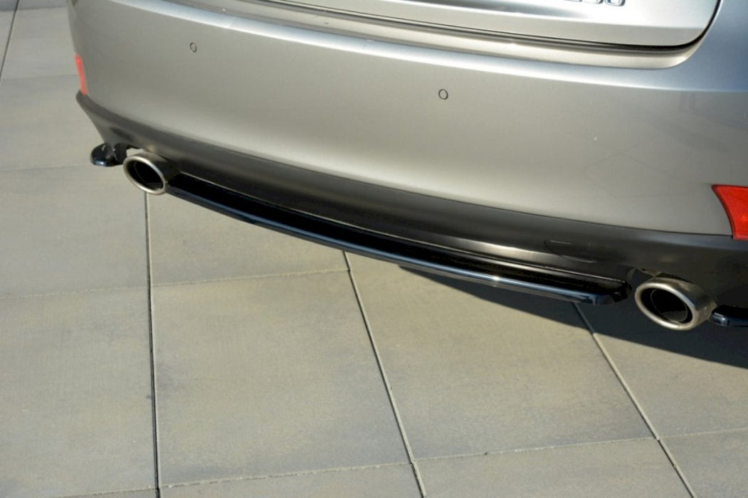 CENTRAL REAR SPLITTER LEXUS IS 200T MK3 (WITHOUT VERTICAL BARS) (2013- 2016)