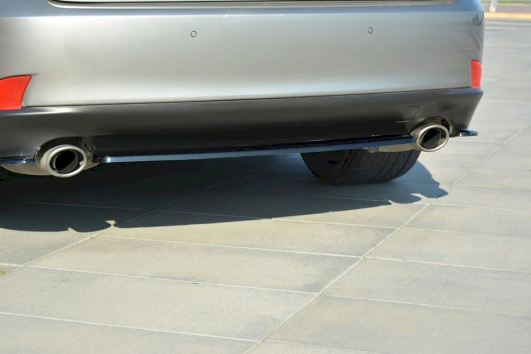 CENTRAL REAR SPLITTER LEXUS IS 200T MK3 (WITHOUT VERTICAL BARS) (2013- 2016)