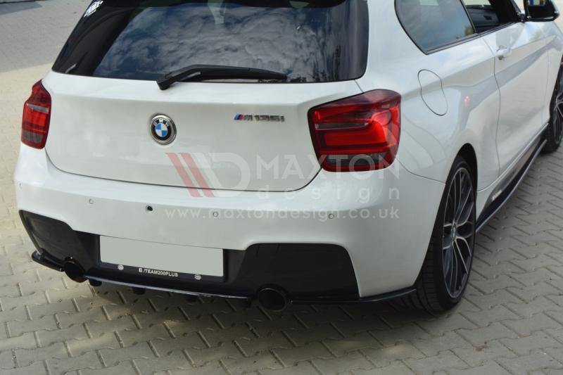CENTRAL REAR SPLITTER BMW 1 F20/F21 M-POWER (WITH VERTICAL BARS